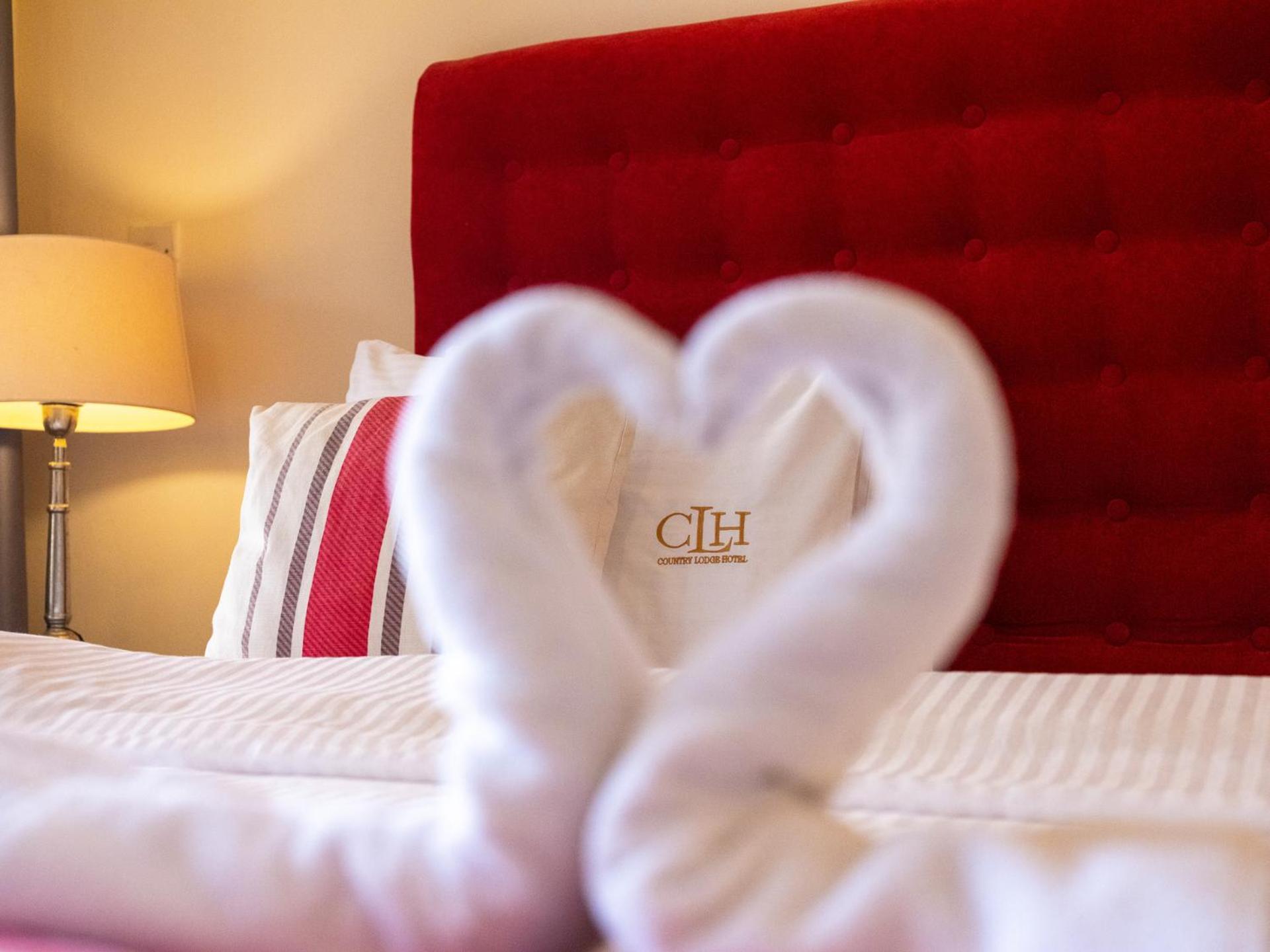 The Country Lodge Hotel Фрийтаун Екстериор снимка