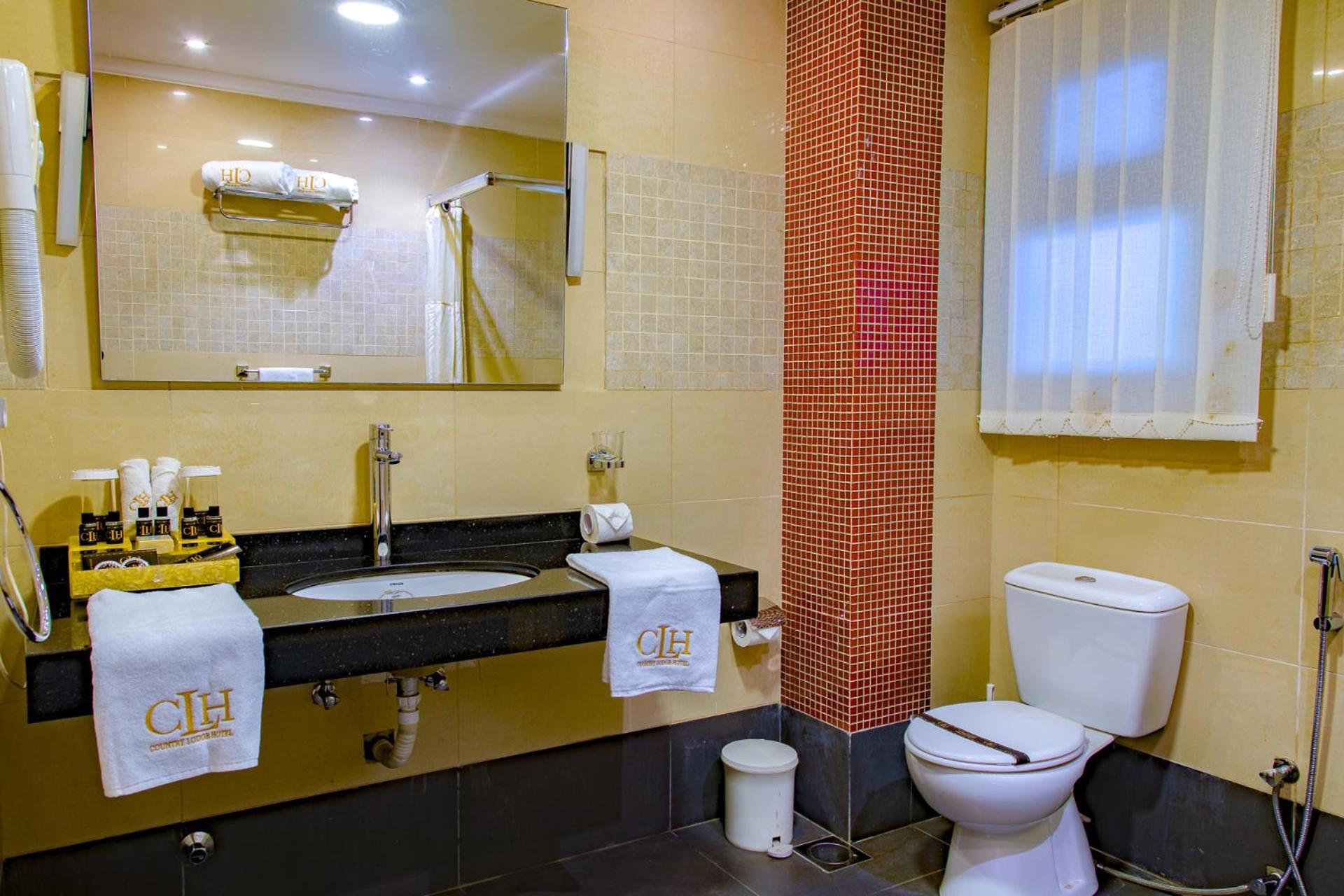 The Country Lodge Hotel Фрийтаун Екстериор снимка