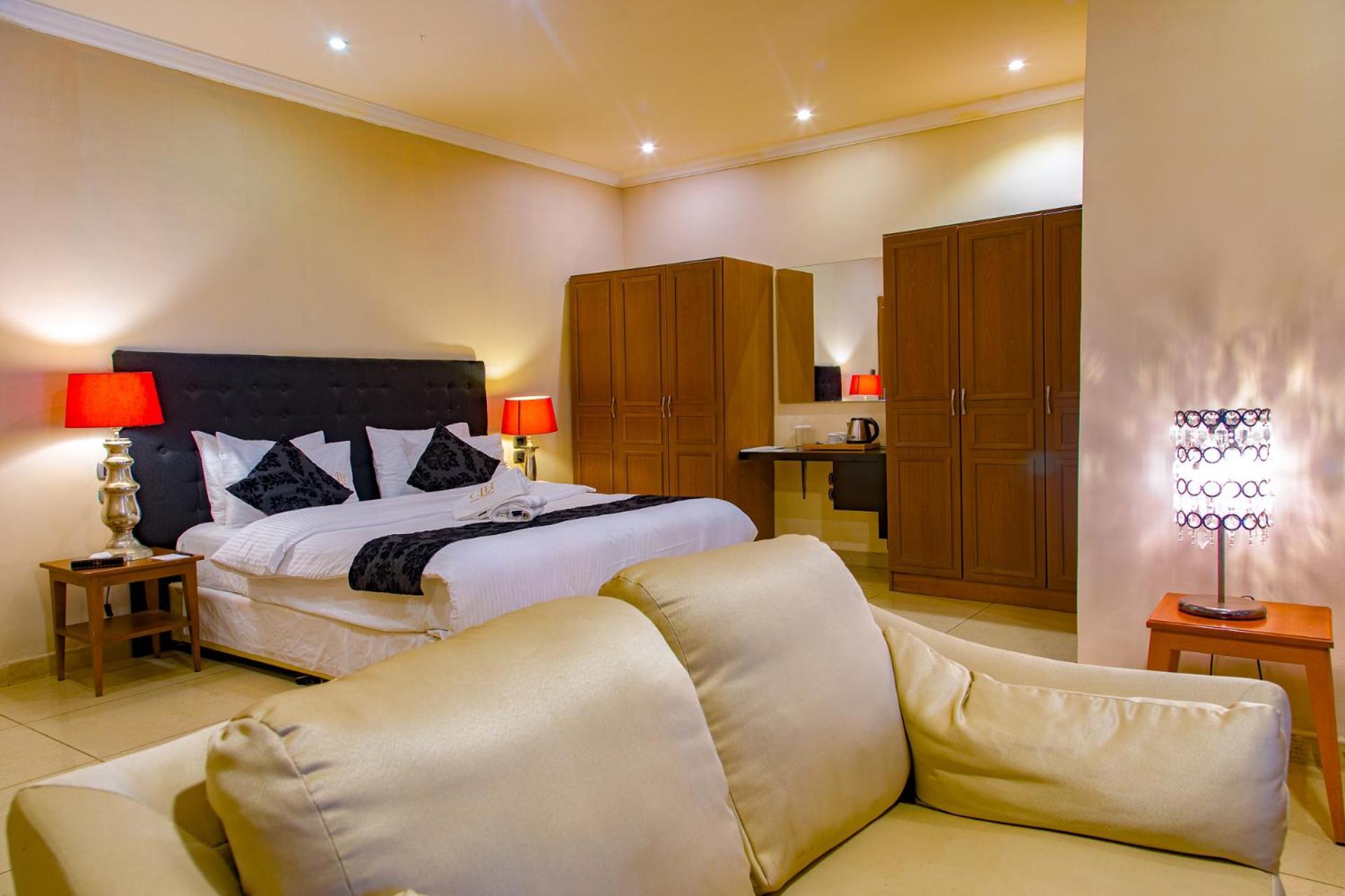 The Country Lodge Hotel Фрийтаун Екстериор снимка