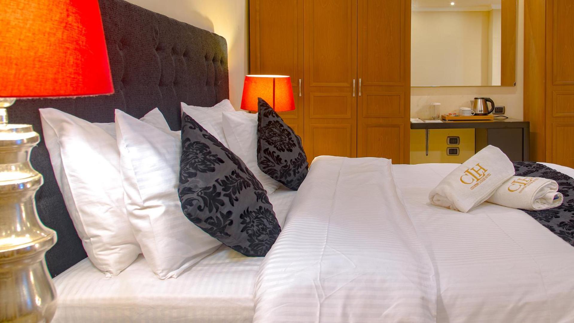 The Country Lodge Hotel Фрийтаун Екстериор снимка